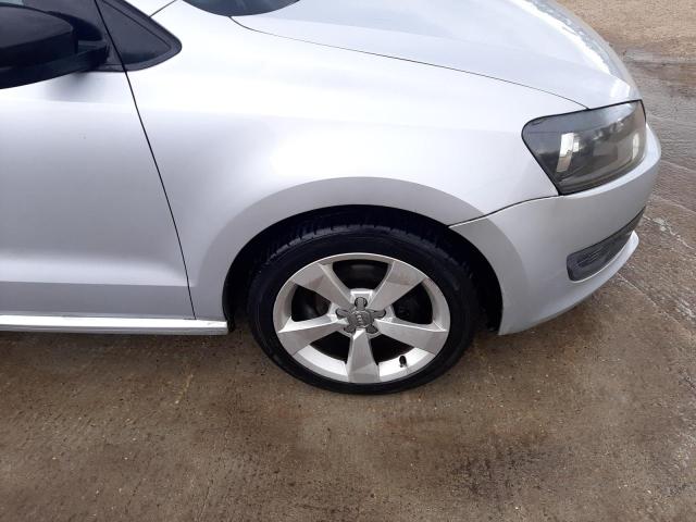 2012 VOLKSWAGEN POLO S 60