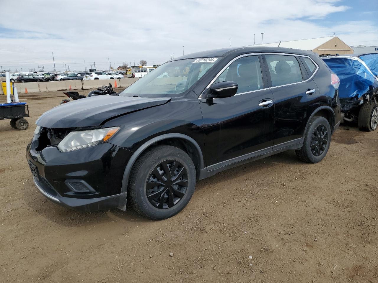 2015 Nissan Rogue - Image 1