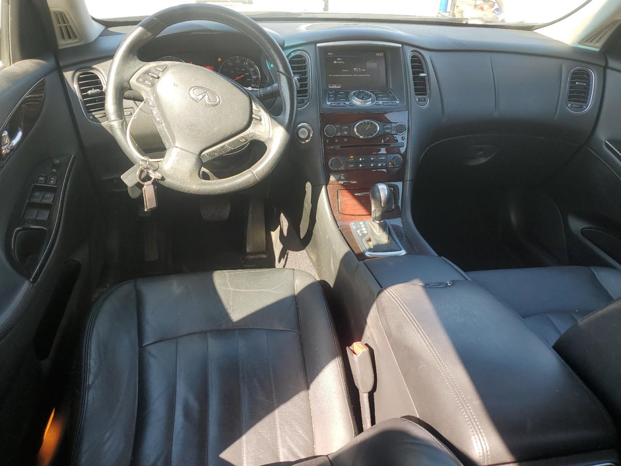 2010 Infiniti EX - Image 8