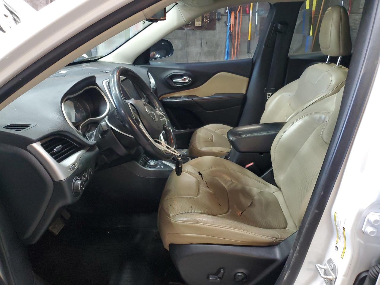 2015 Jeep Grand Cherokee - Image 7