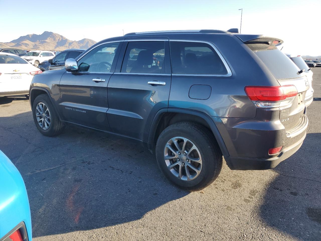 2015 Jeep Grand Cherokee - Image 2