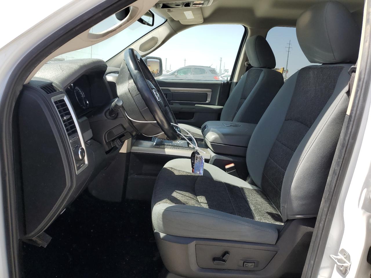 2013 RAM 1500 - Image 7