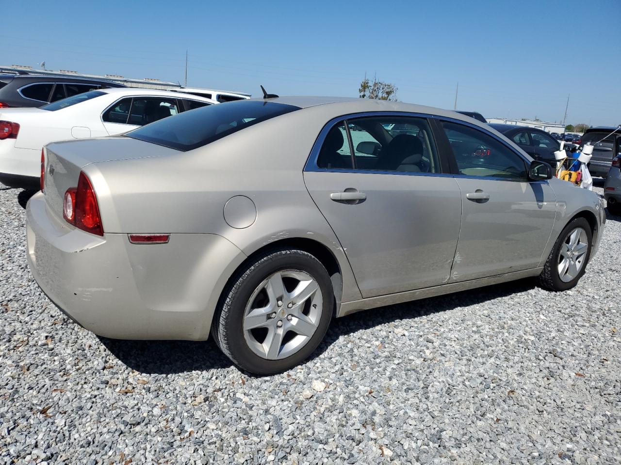2011 Chevrolet Malibu - Image 3