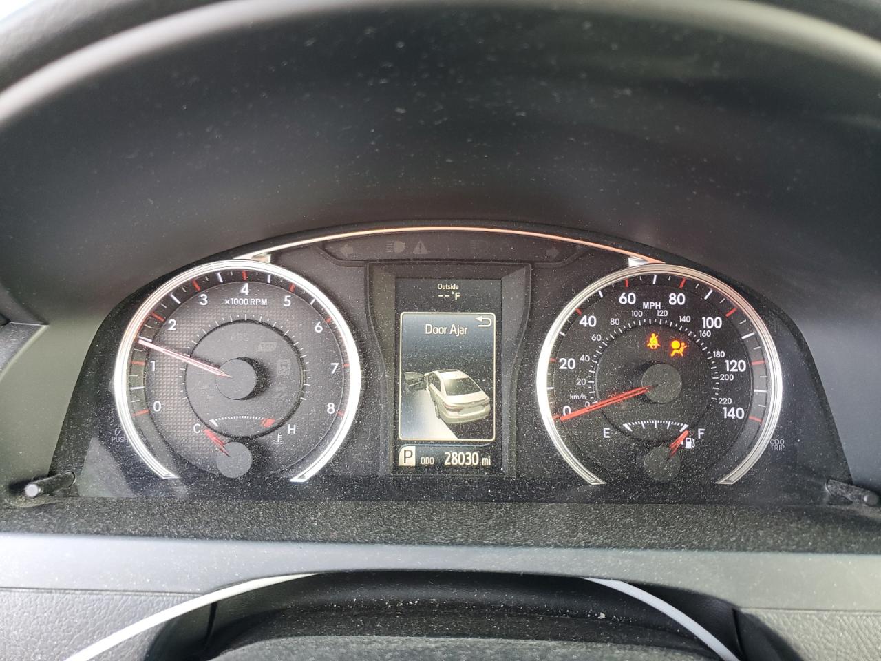 2016 Toyota Camry - Image 9