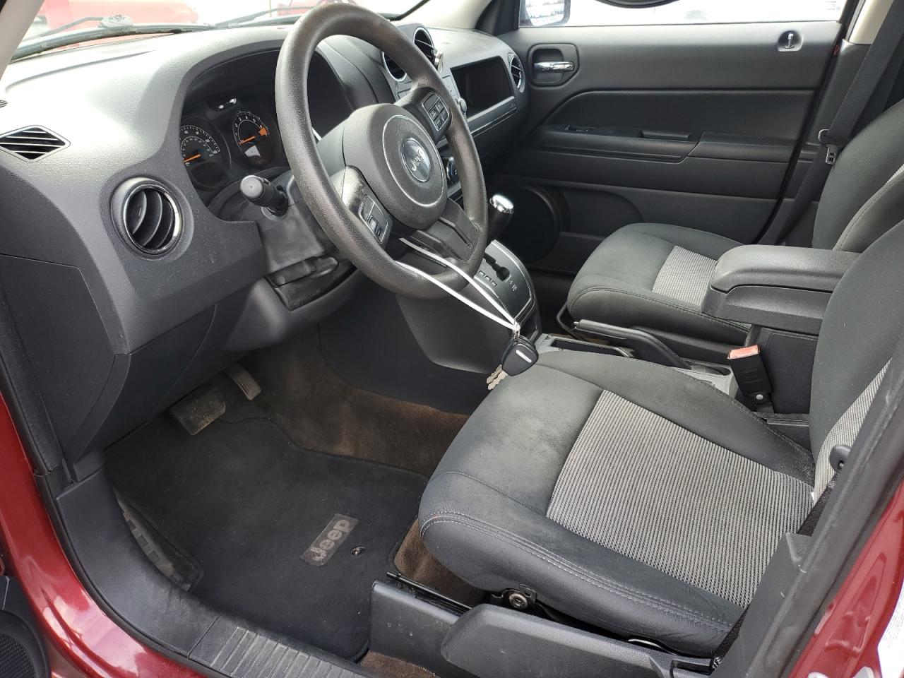 2014 Jeep Liberty (Patriot) - Image 7