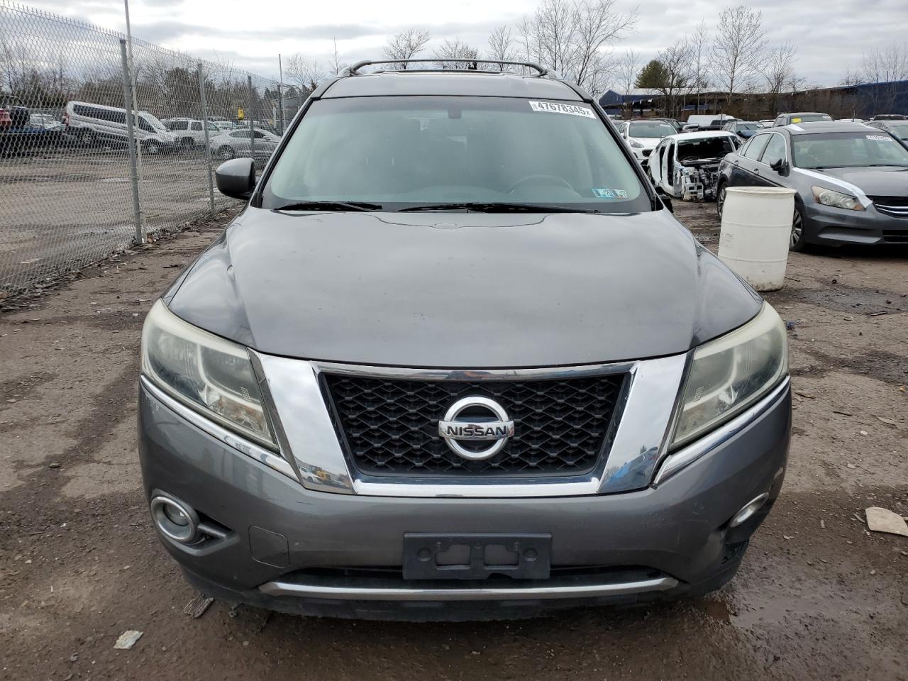 2015 Nissan Pathfinder - Image 5