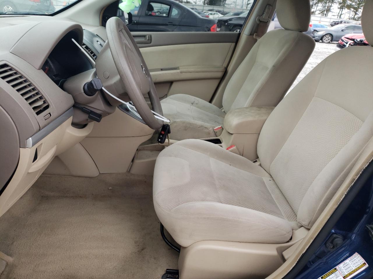 2010 Nissan Sentra - Image 7