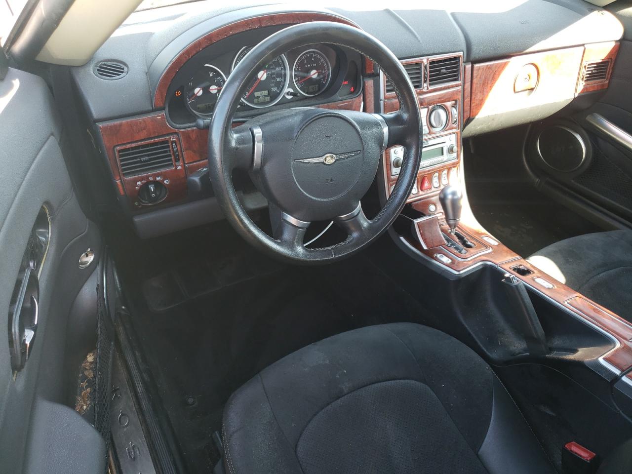 2005 Chrysler Crossfire - Image 8