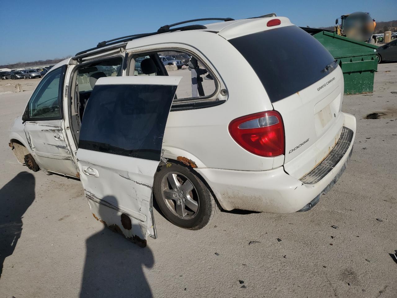 2007 Dodge Caravan - Image 2