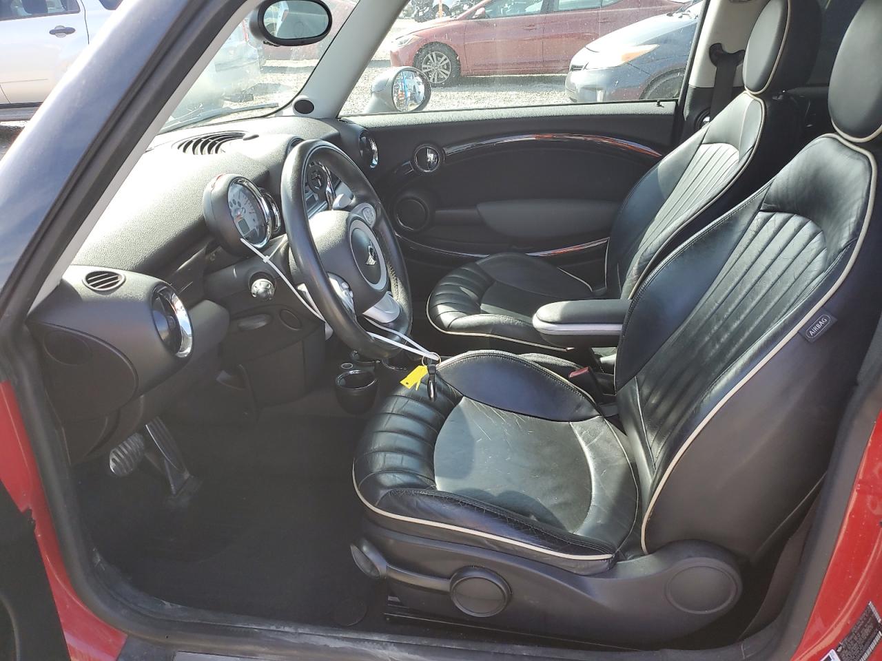 2009 MINI Cooper - Image 7