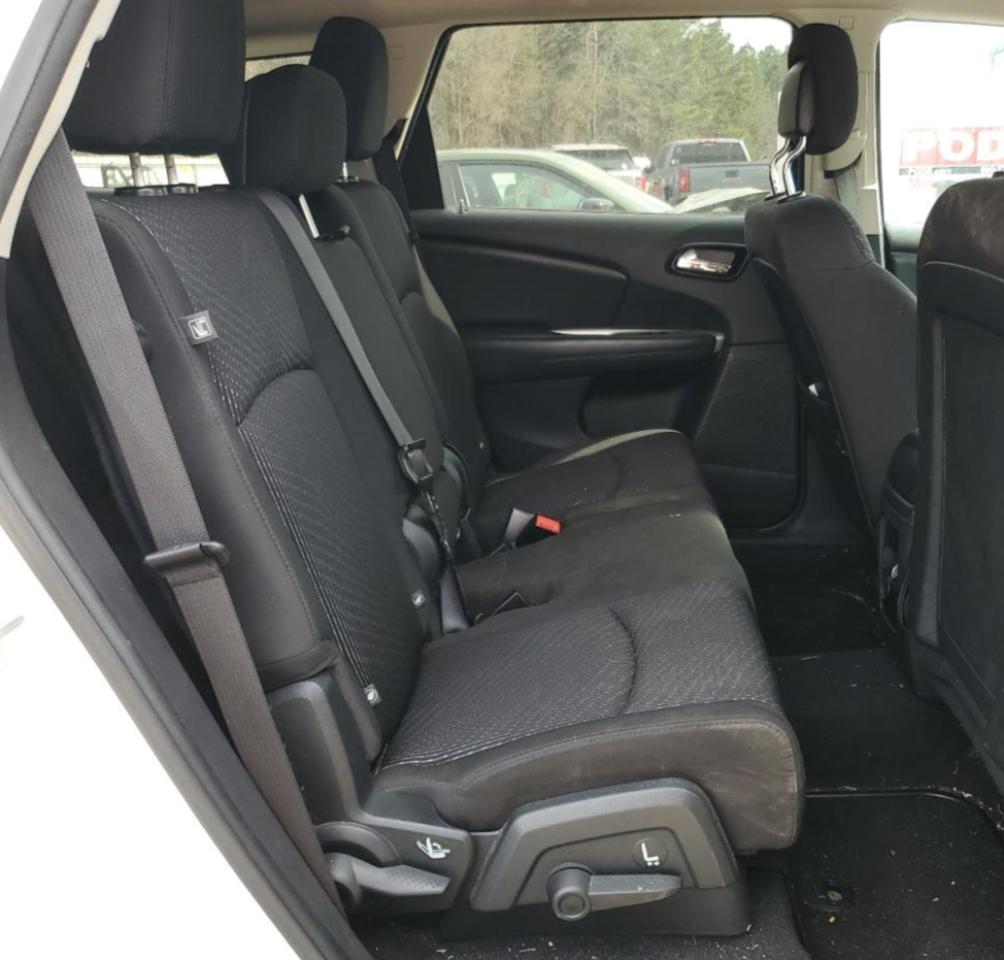 2016 Dodge Journey - Image 11