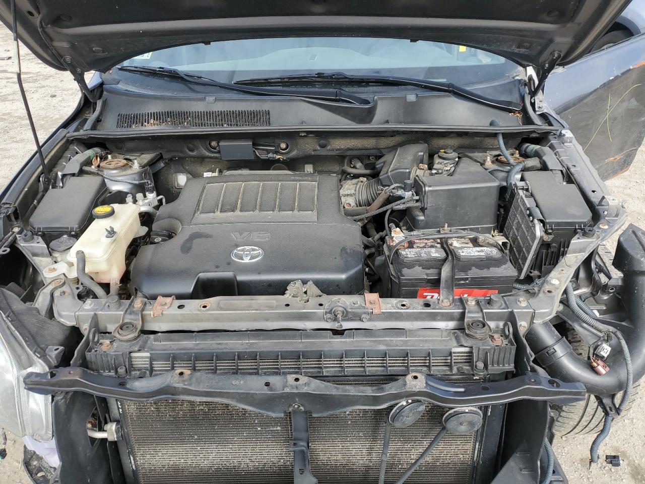 2010 Toyota RAV 4 - Image 12