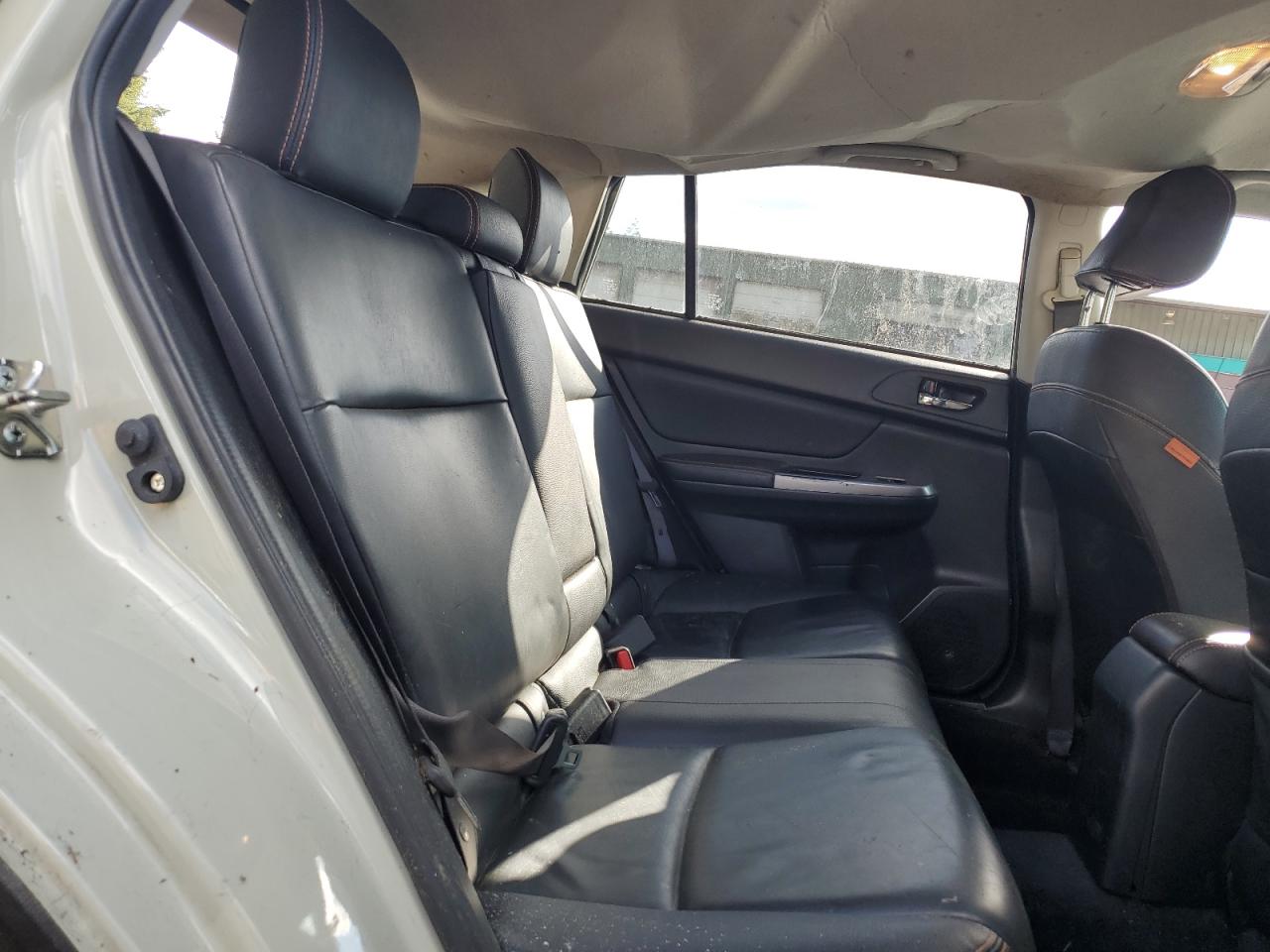 2016 Subaru XV - Image 11