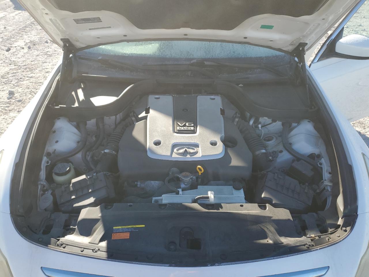 2012 Infiniti G - Image 13