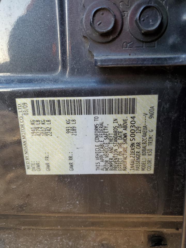 2009 Nissan Altima - Image 12