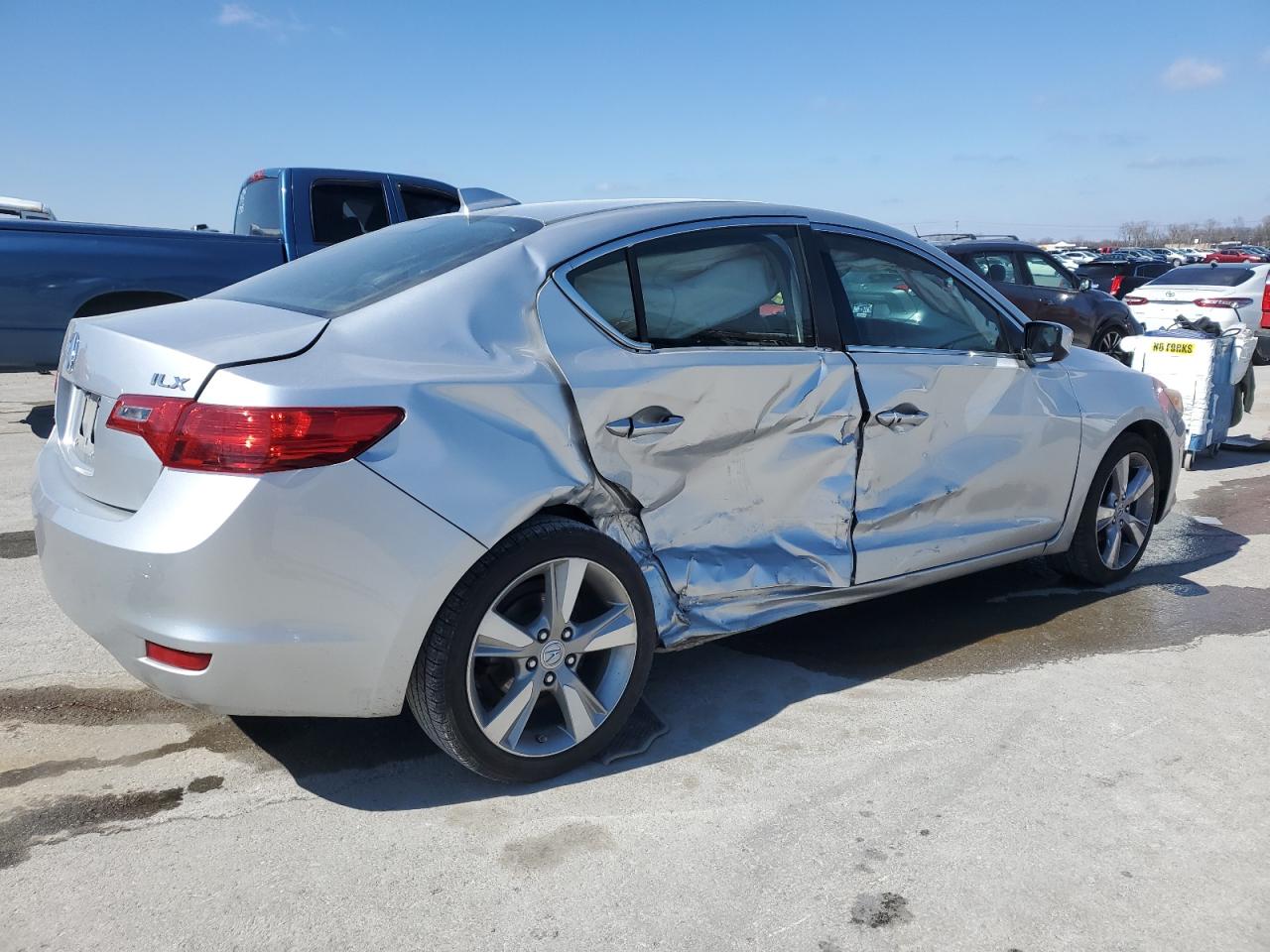 2014 Acura ILX - Image 3