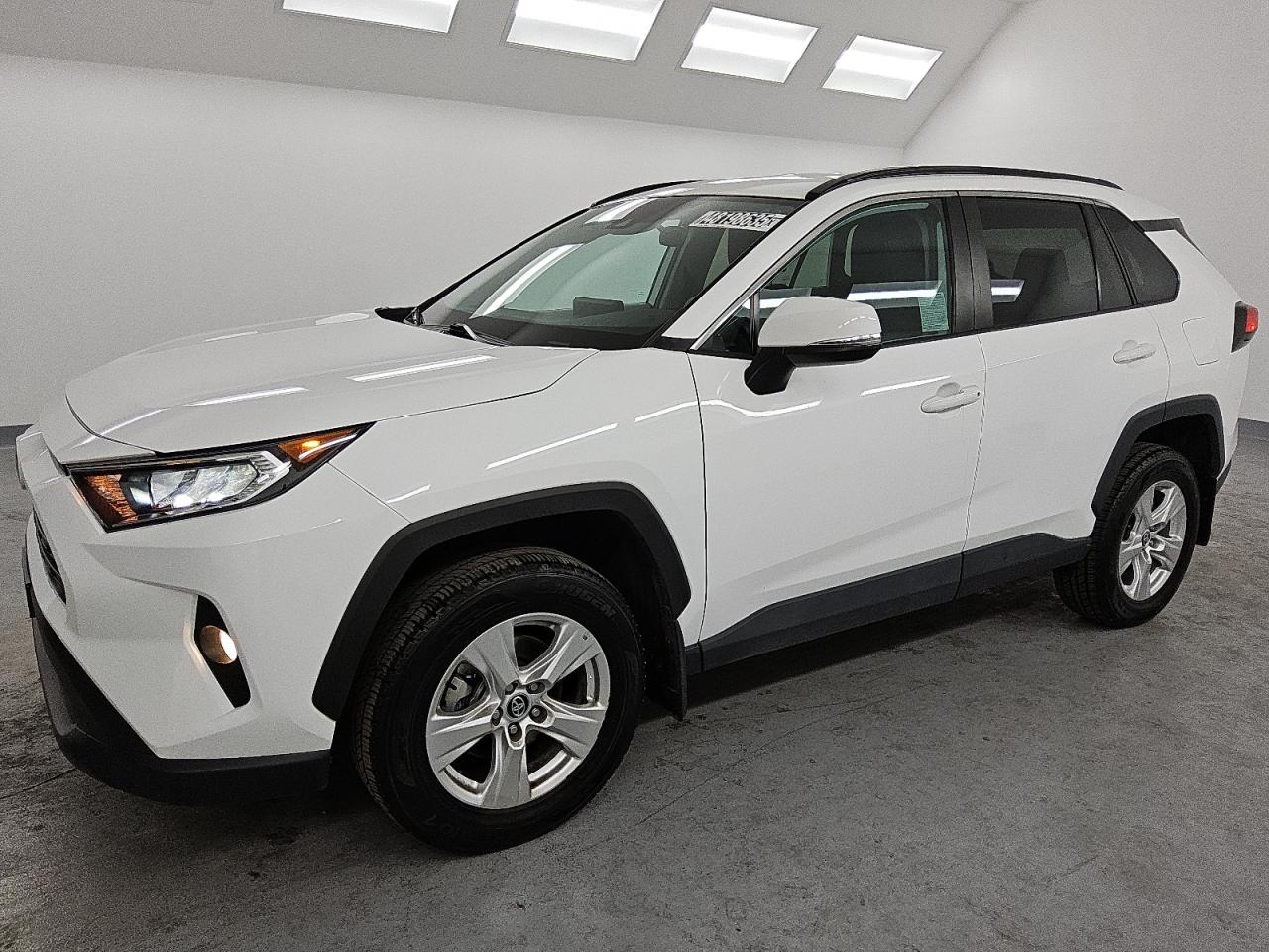 2021 Toyota RAV 4 - Image 1