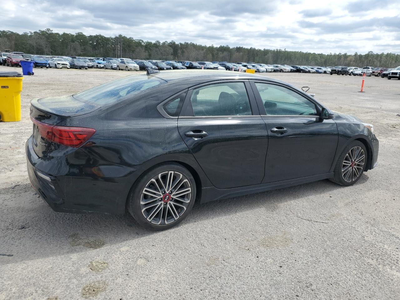 2021 Kia Forte - Image 3
