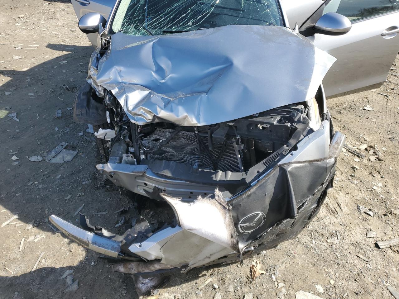2010 Mazda 3 - Image 11