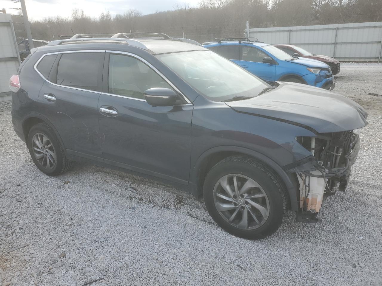2015 Nissan Rogue - Image 4