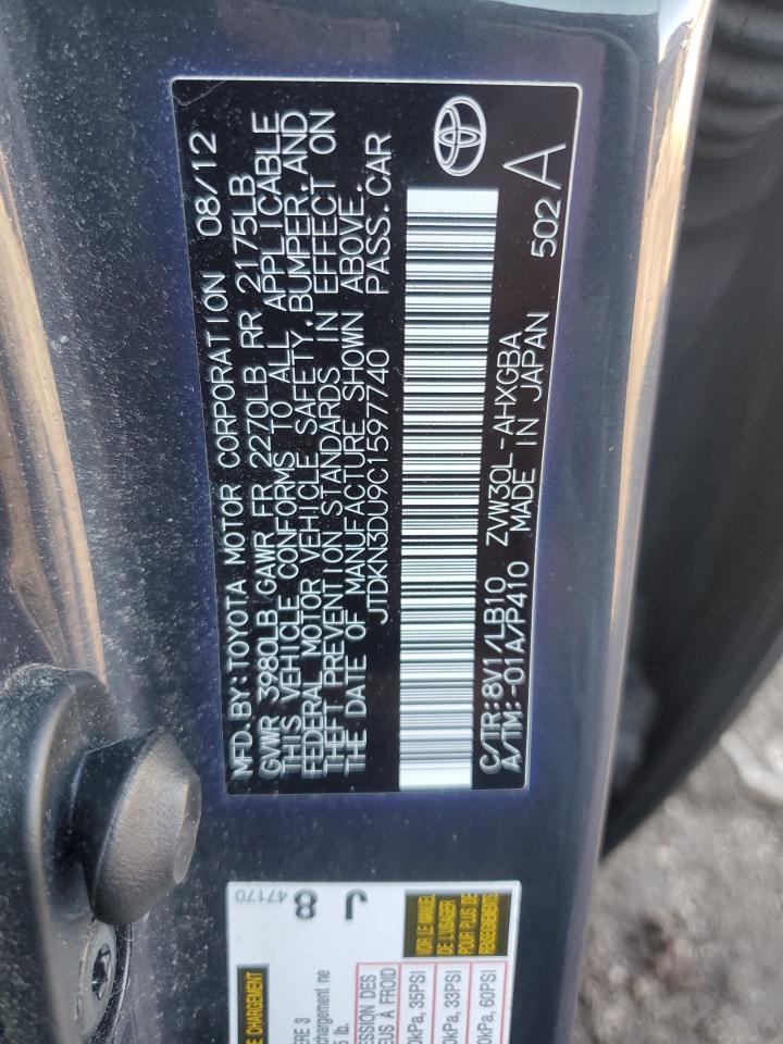 2012 Toyota Prius - Image 12