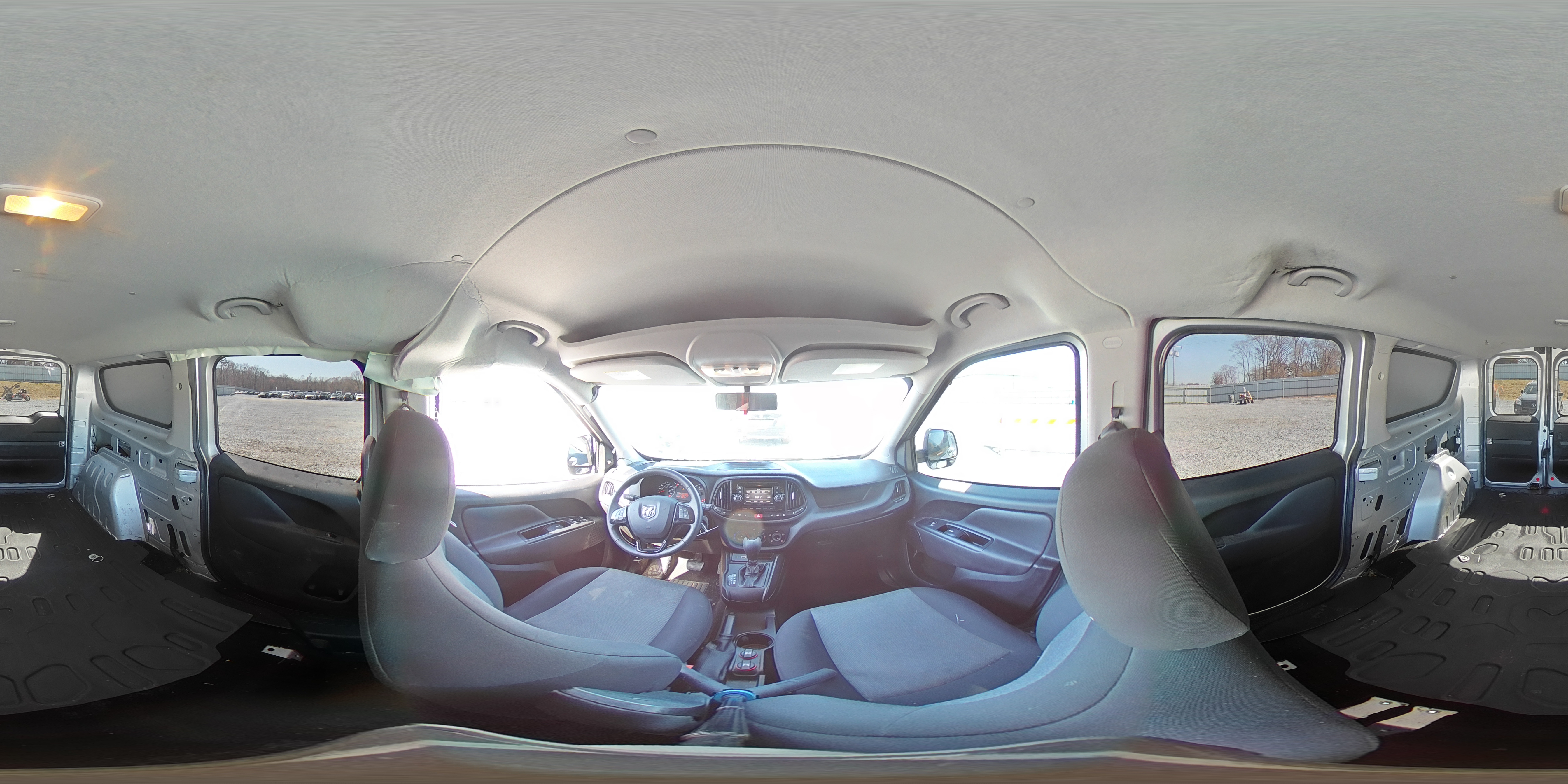 2021 RAM ProMaster City - Image 14
