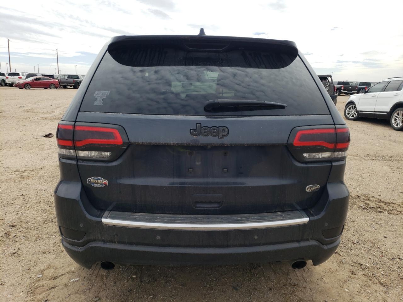 2015 Jeep Grand Cherokee - Image 6