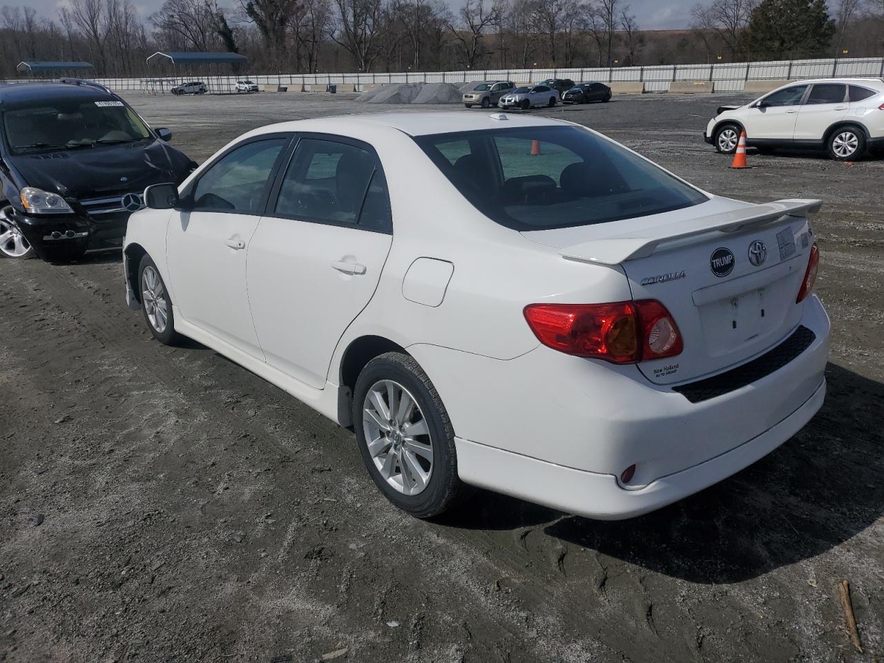 2010 Toyota Corolla - Image 2