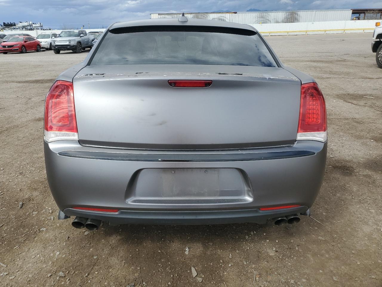 2017 Chrysler 300 - Image 6