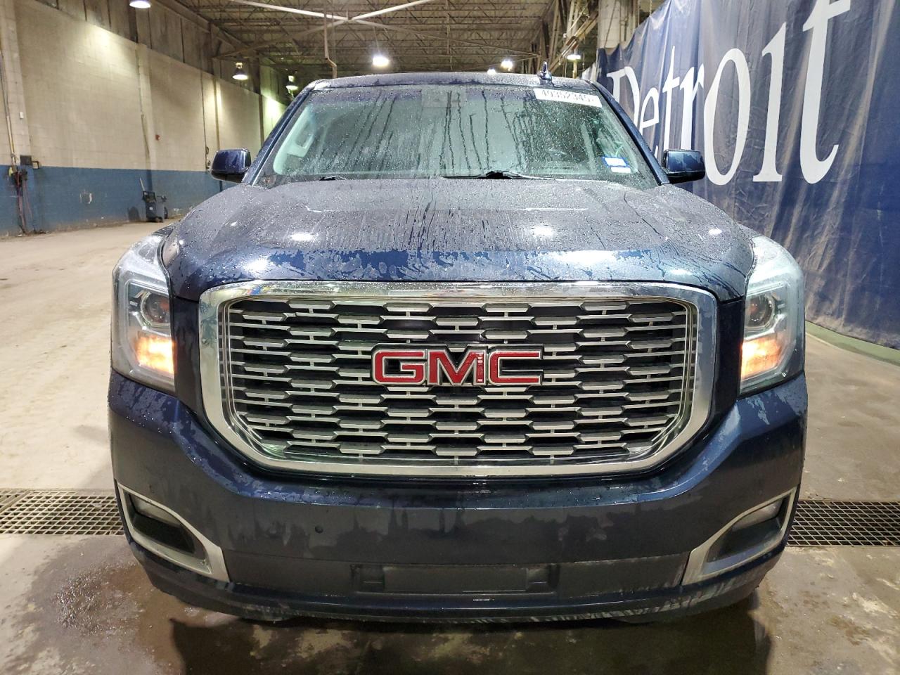 2018 GMC Yukon - Image 5