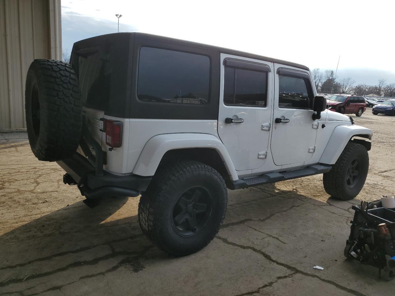 2012 Jeep Wrangler - Image 3