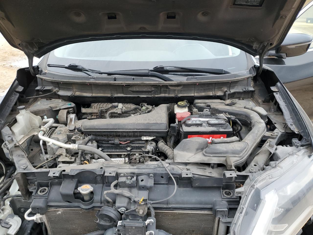 2017 Nissan Rogue - Image 12