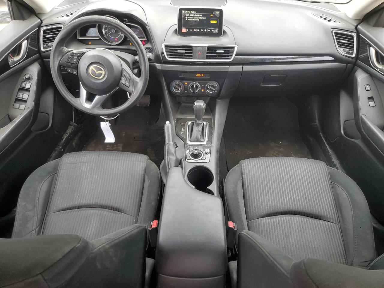 2016 Mazda 3 - Image 8