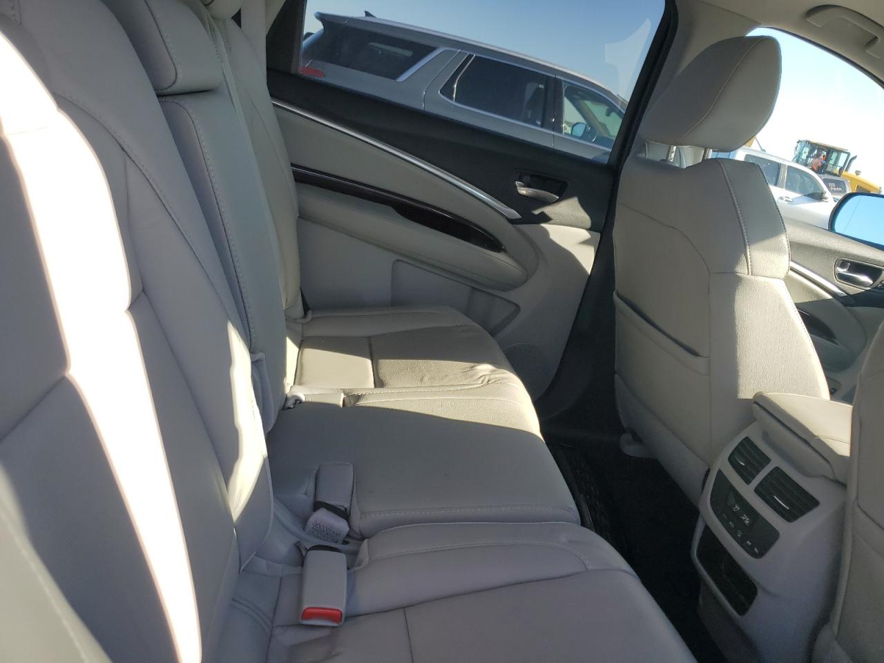 2015 Acura MDX - Image 10