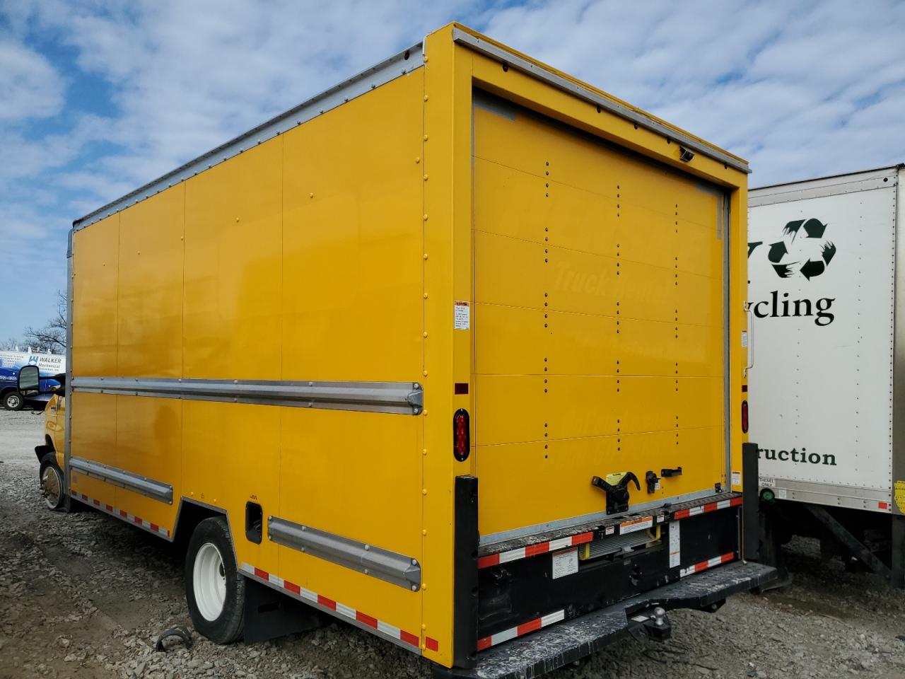 2023 Ford Econoline - Image 2