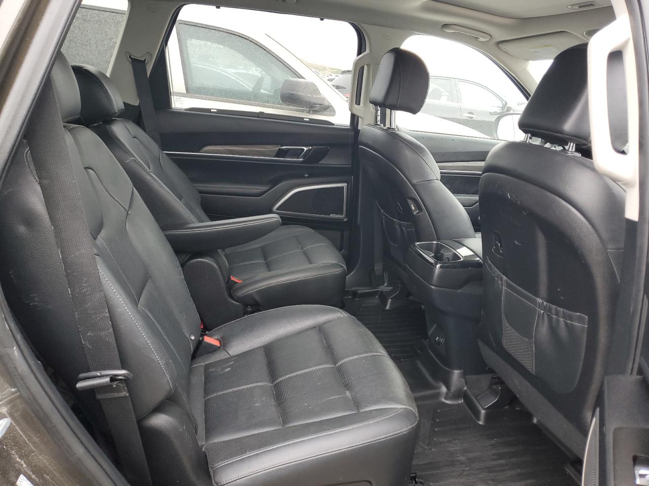 2021 Kia Telluride - Image 11