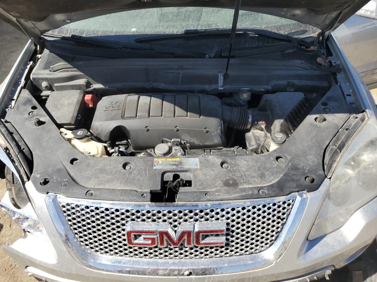 2012 GMC Acadia - Image 11