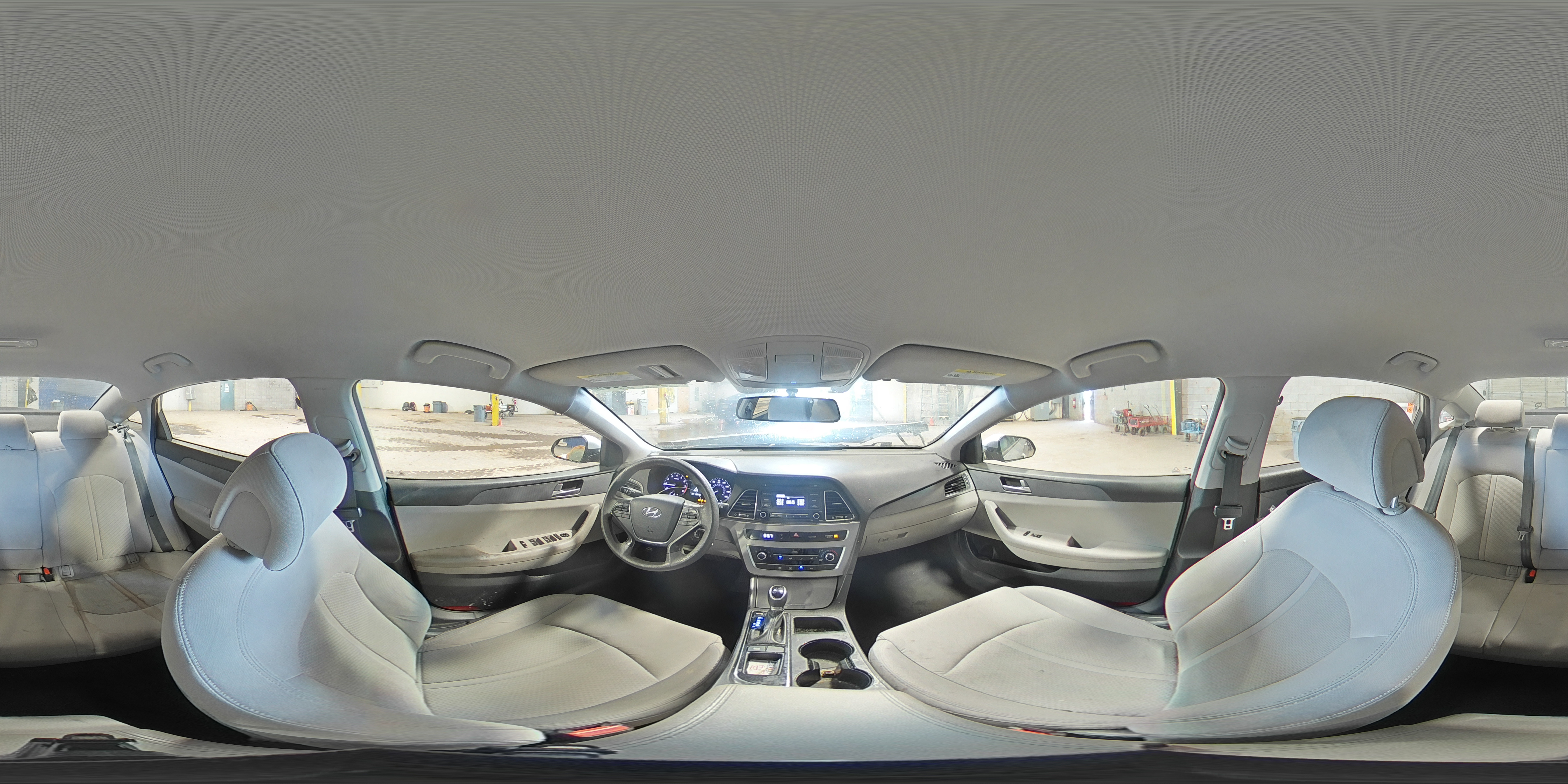 2017 Hyundai Sonata - Image 15