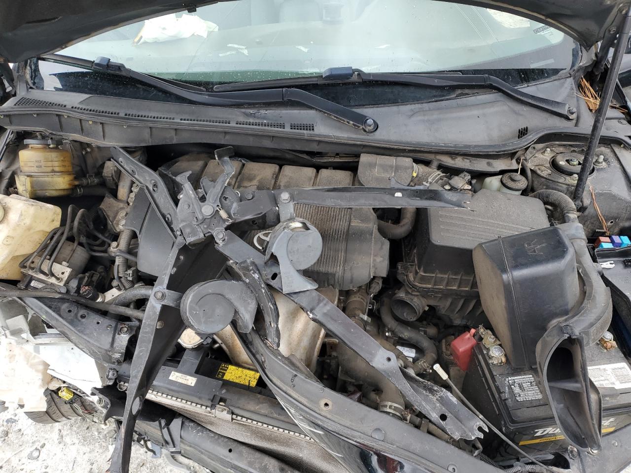 2010 Toyota Camry - Image 11