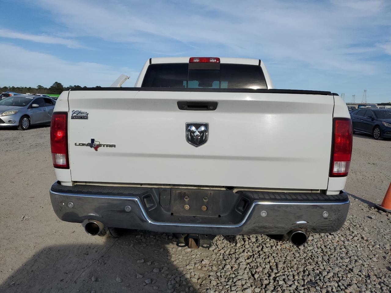 2017 RAM 1500 - Image 6