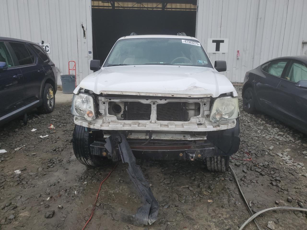 2006 Ford Explorer - Image 5