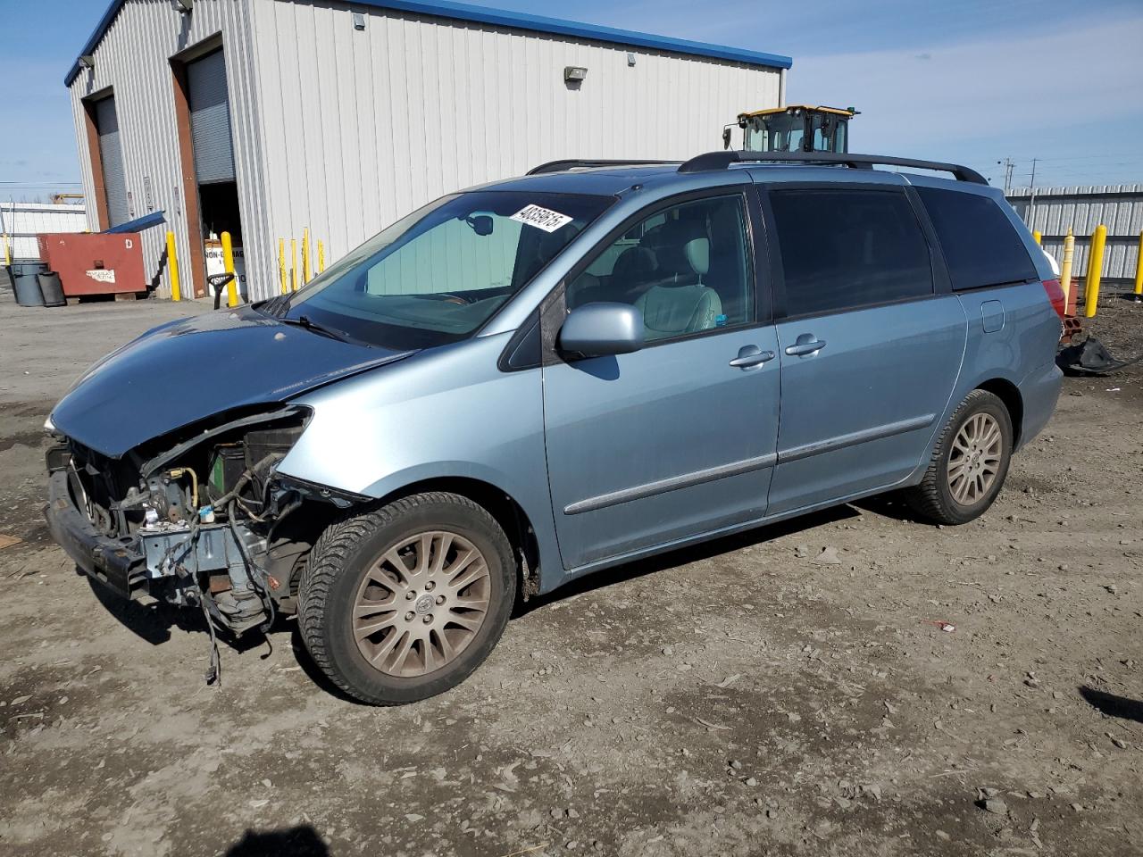 2009 Toyota Sienna - Image 1