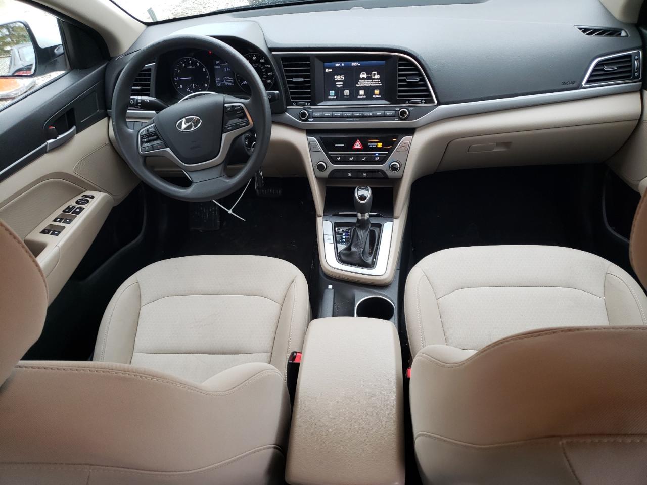 2017 Hyundai Elantra - Image 8