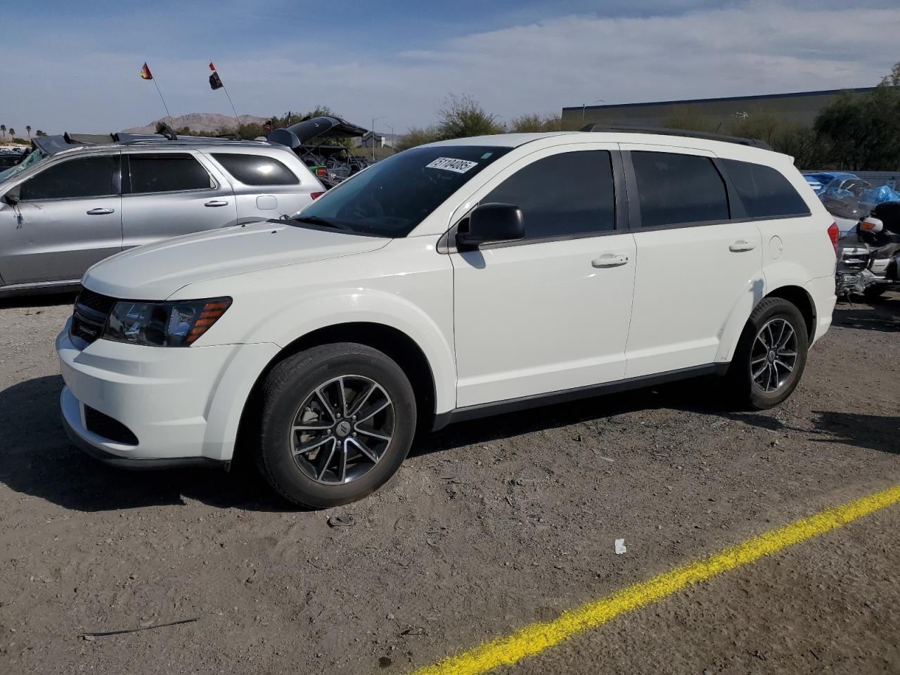 2018 DODGE JOURNEY WHITE VIN: 3C4PDCAB8JT273213
