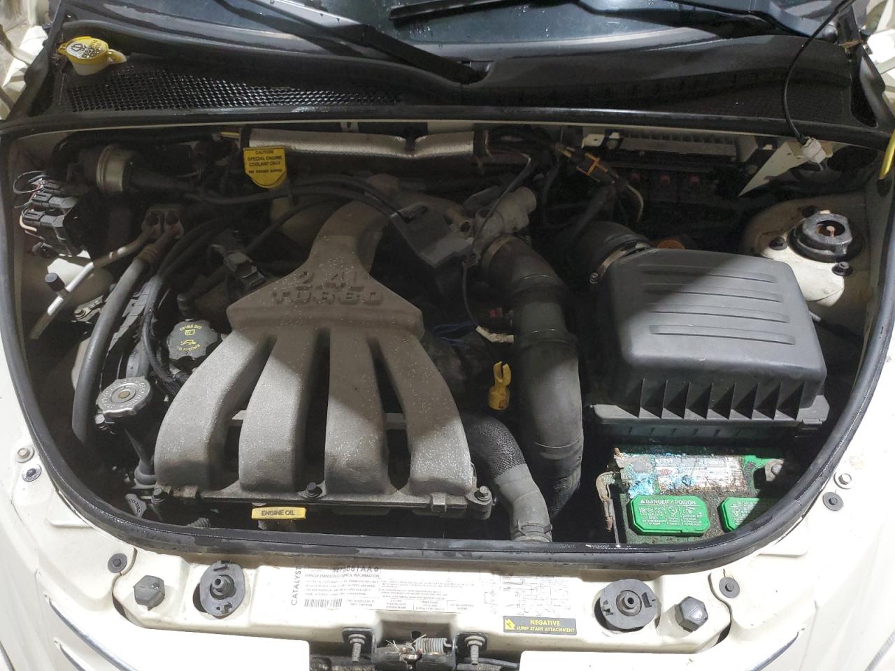 2005 Chrysler PT Cruiser - Image 12