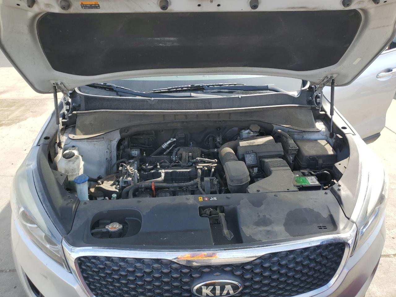 2018 Kia Sorento - Image 12