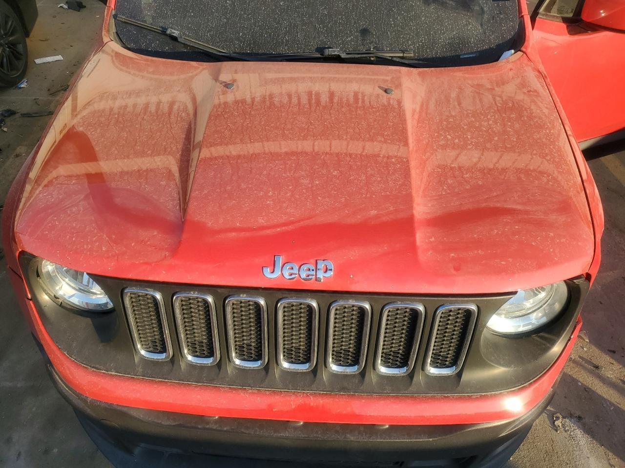 2018 Jeep Renegade - Image 14