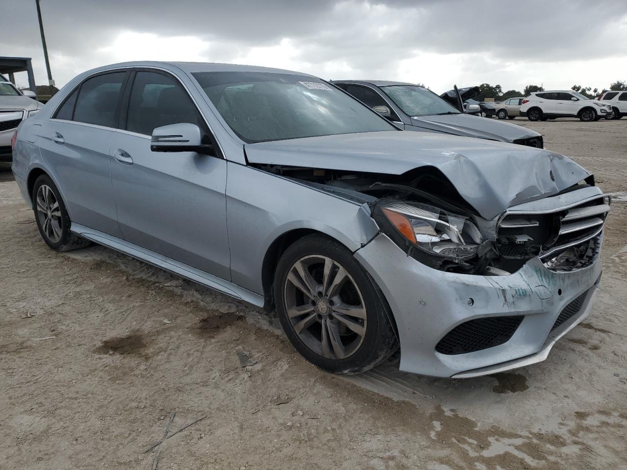 2015 Mercedes-Benz E-klasse - Image 4