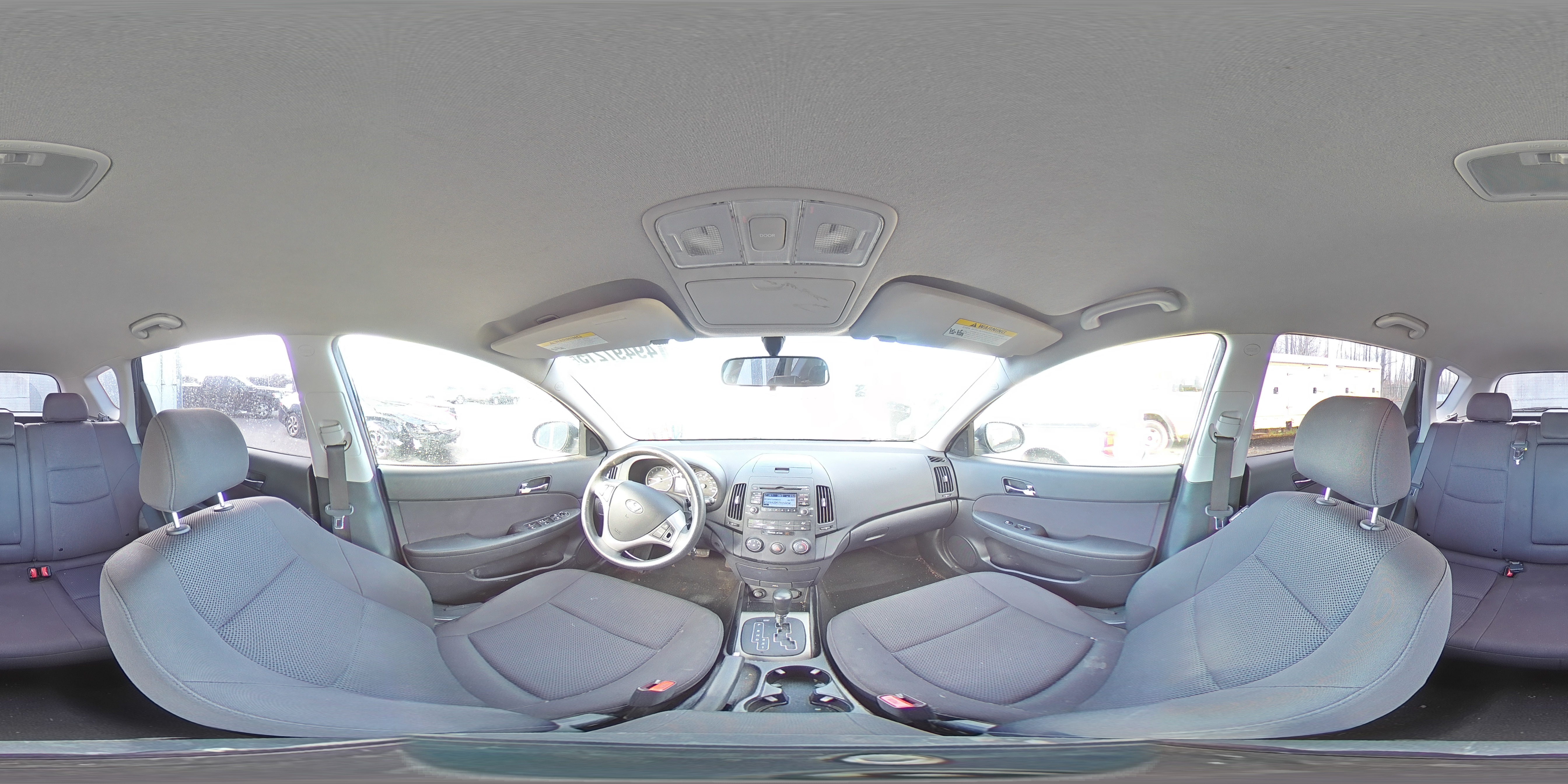 2012 Hyundai Elantra - Image 13