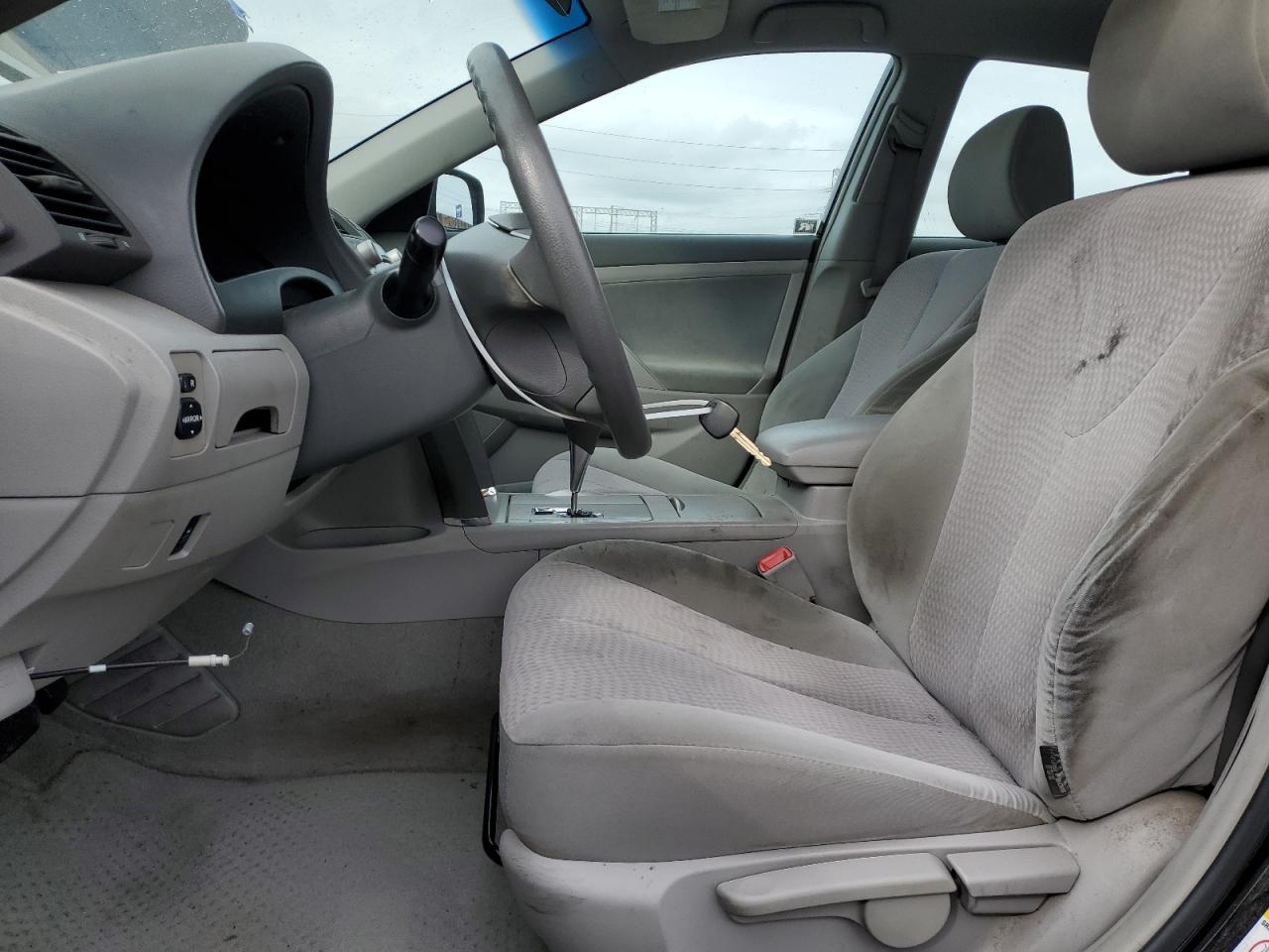 2010 Toyota Camry - Image 7